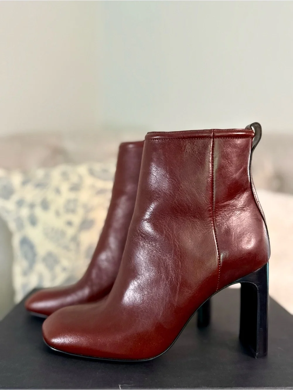 Rag & Bone Burgundy Mahogany Leather Ankle Booties - Size 37 fits 6-6.5